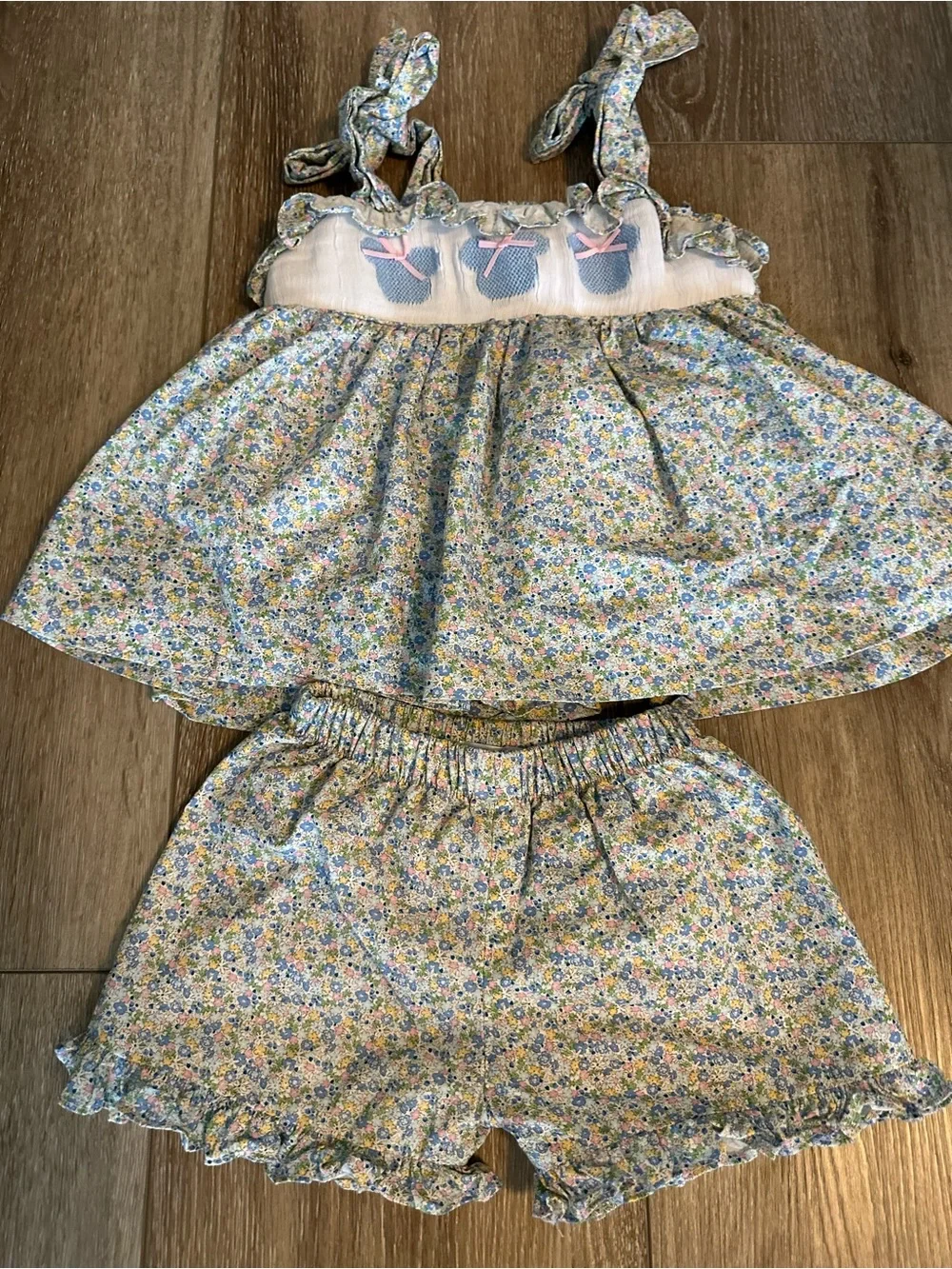Girls Disney Floral Smocked Tank & Shorts Set - Blue/Yellow Floral - 3T